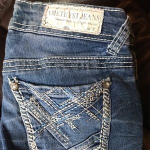 Amethyst jeans size 3